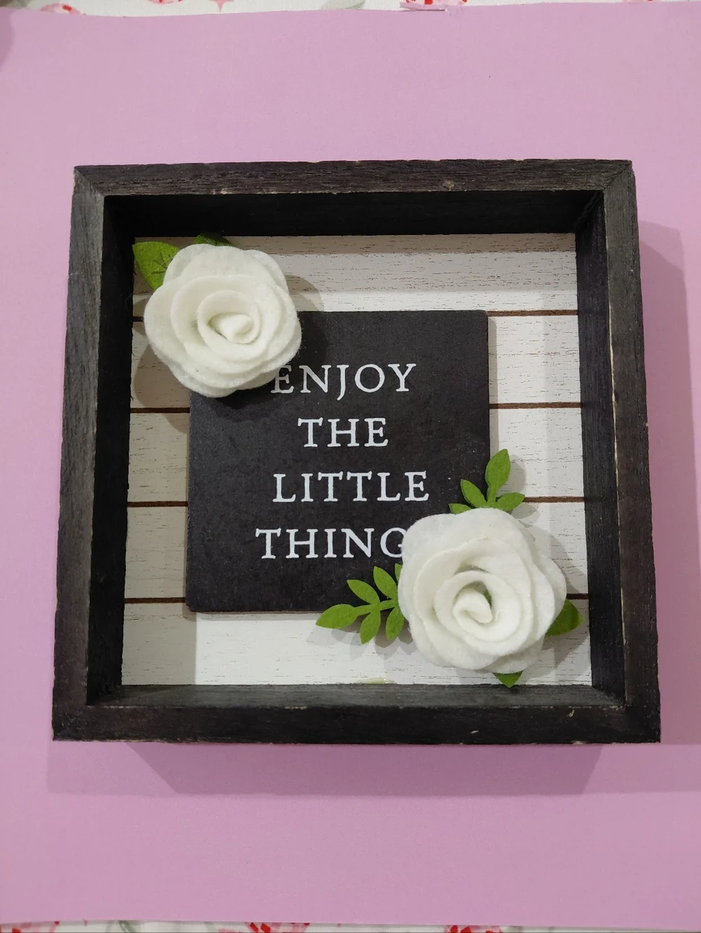 Dollar General Decorative Wood Picture With A Pharse And White Roses